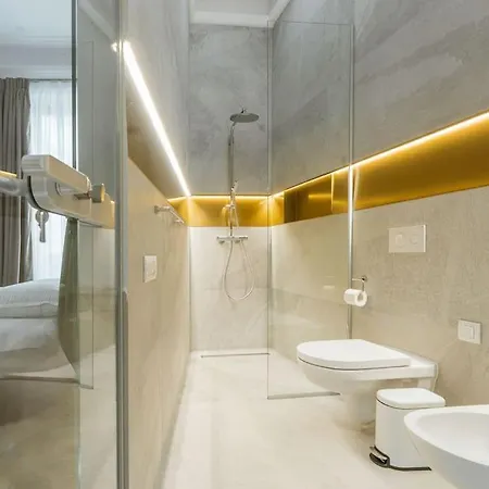 Lvxvs Urban Elegance Апартаменты *
